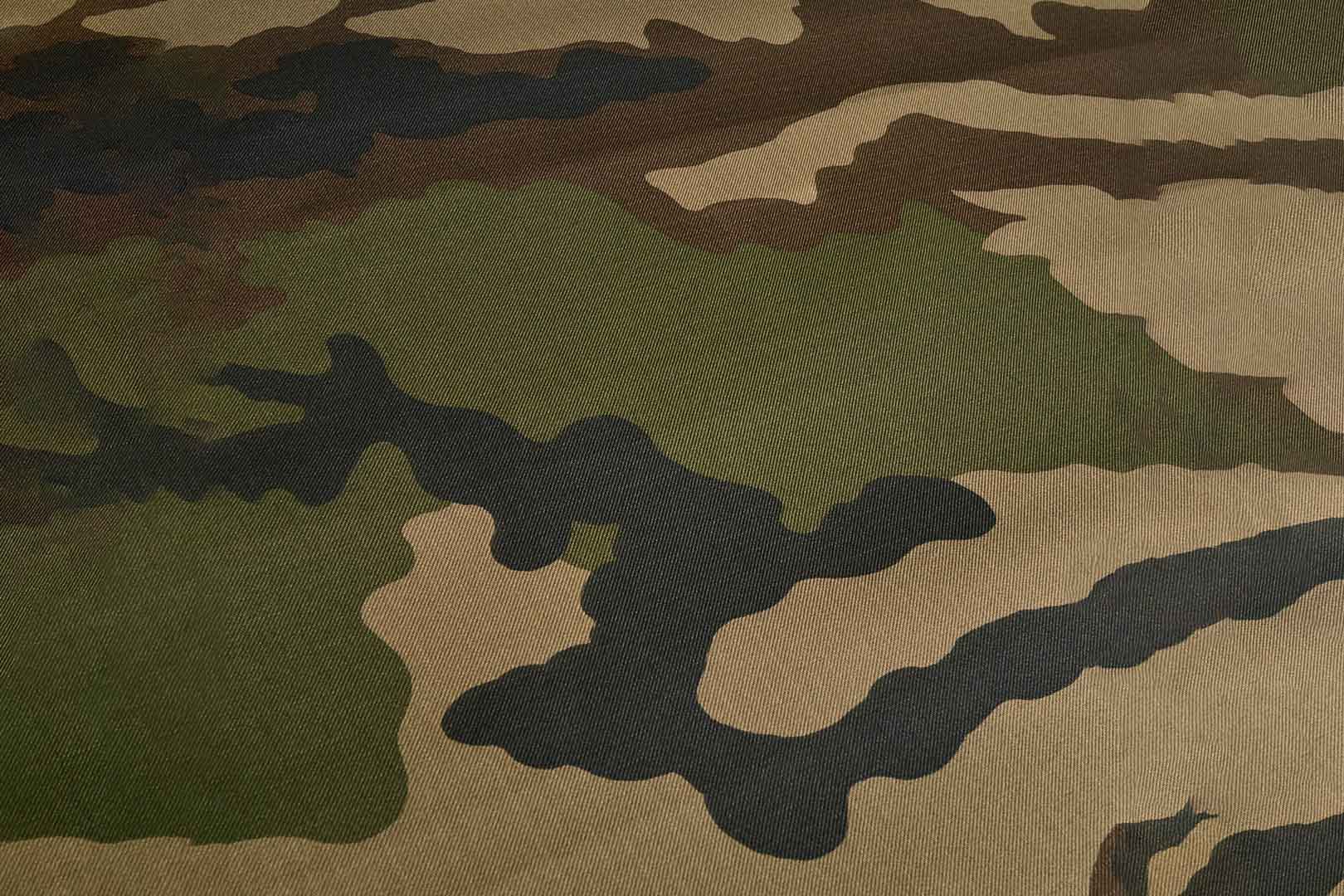 Farbmuster Adventure Camouflage